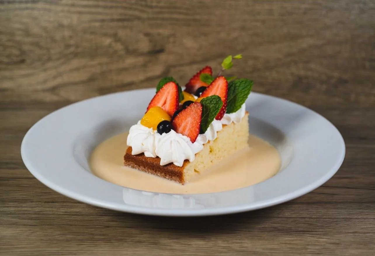 Tres Leches de Rompope